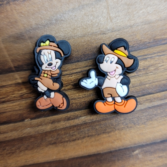 5 Piece Disney Croc Charm Set - Picture 2 of 5